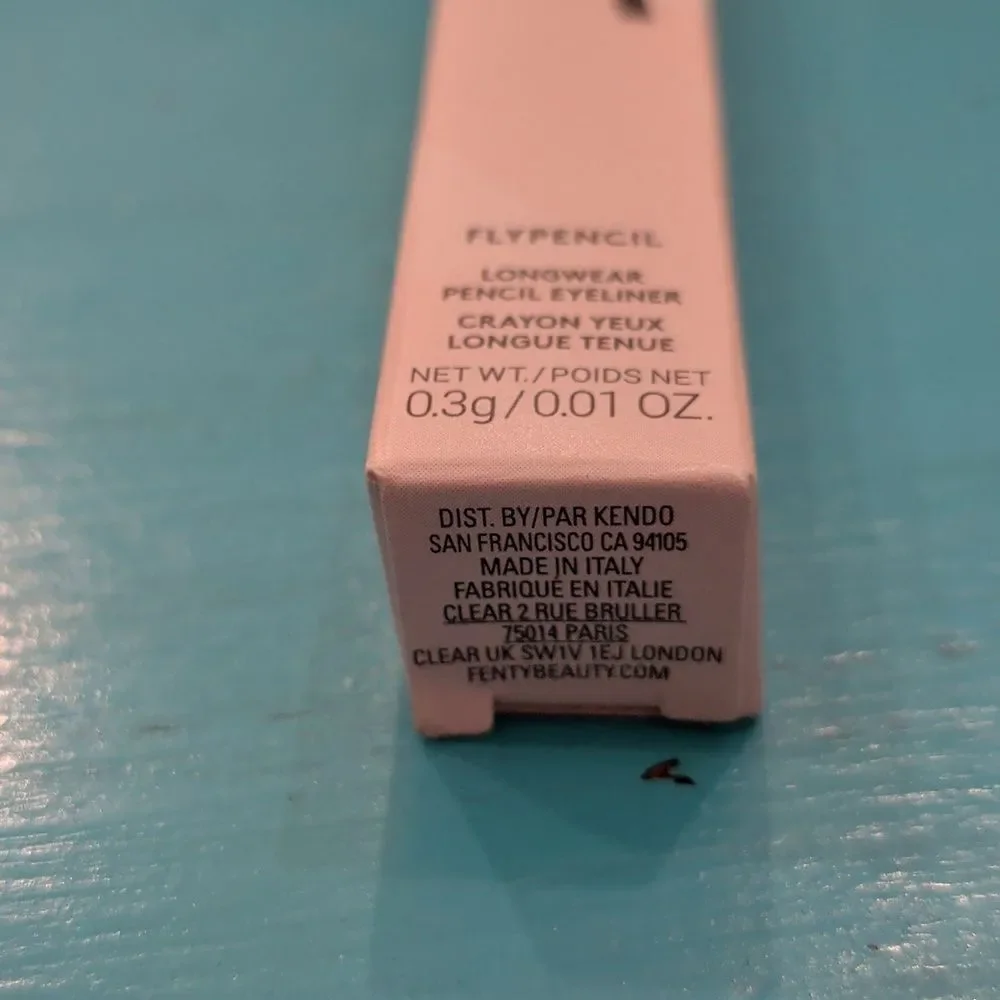 NEW Fenty Beauty Eyeliner Pencil  CUZ I'M BLACK